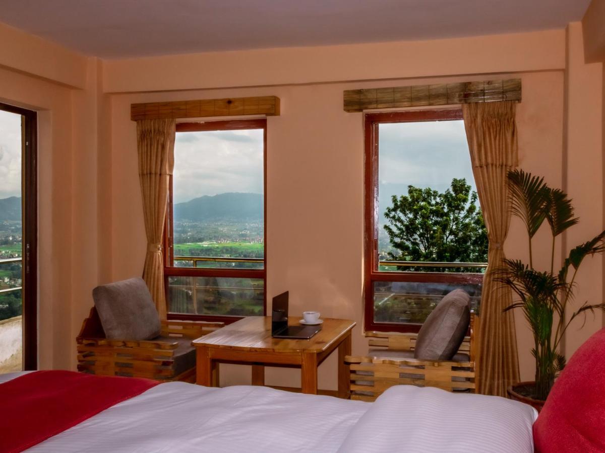 Bhatgoan Eagle Nest Hotel מראה חיצוני תמונה